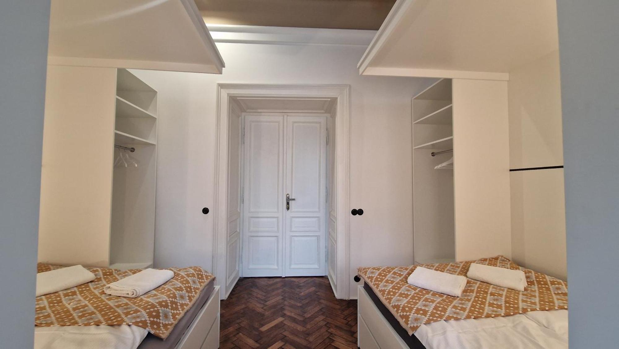 Noce I Dnie Apartment *